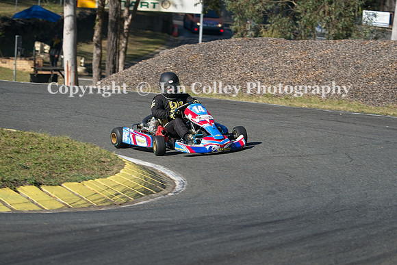 DSC07726_on1