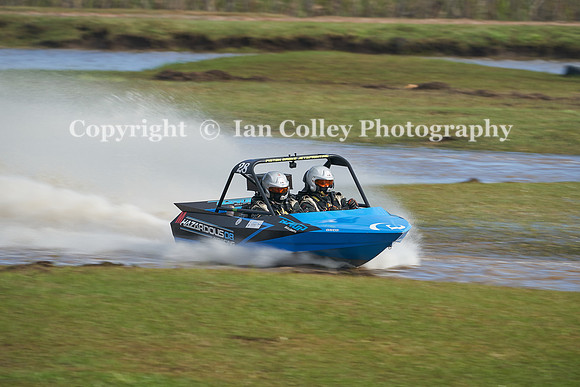 DSC03923Capt1