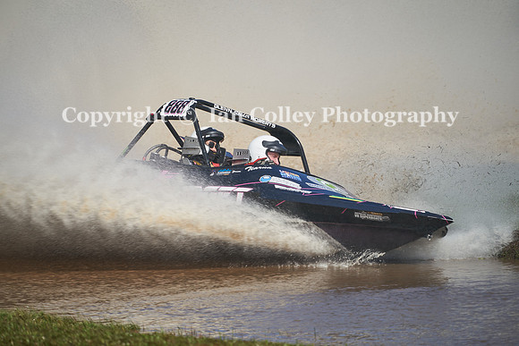 DSC03572Capt1