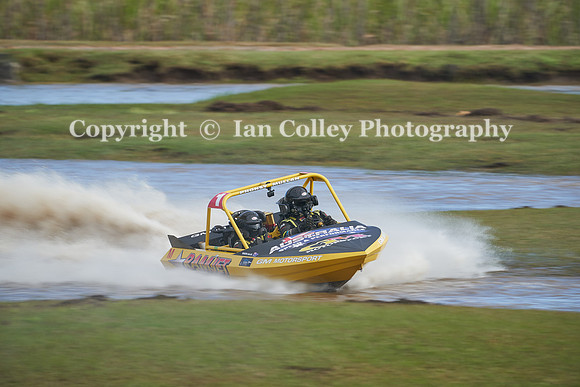 DSC03883Capt1