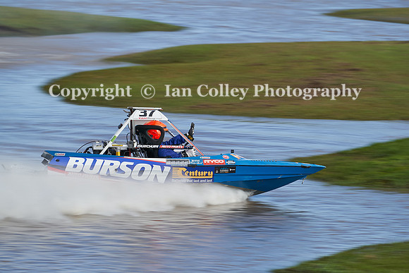 DSC03973Capt1