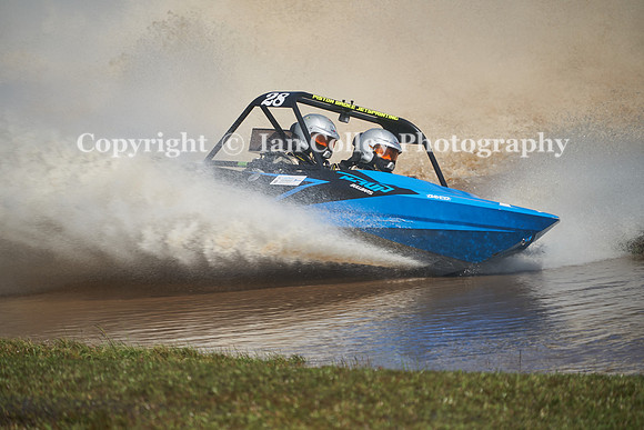 DSC03354Capt1